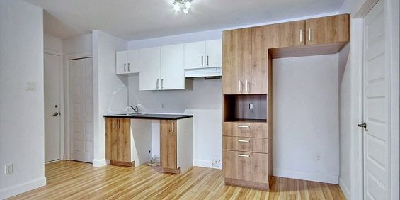 Découvrez Ce Magnifique 4½ Sur 2 étages - Photo 3