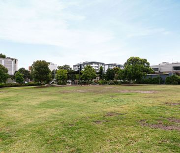 Contemporary Two-Bedroom Apartment with East-West Transparency loca... - Photo 2