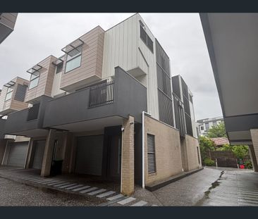 8/223-227 Gower Street, Preston, Vic 3072 - Photo 4