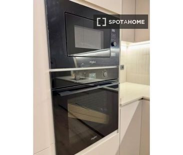 1 room luxury Flat for rent in Santa Coloma de Gramenet, Spain - Photo 4