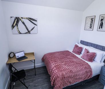 1 bedroom in a house share to rent - Photo 4