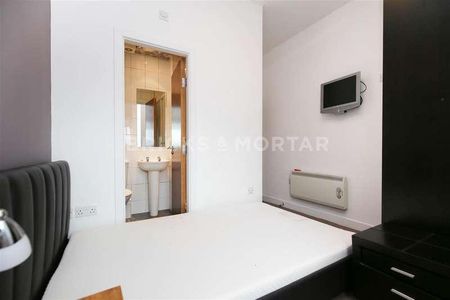 City Apartments, Northumberland Street, Newcastle Upon Tyne, NE1 - Photo 3