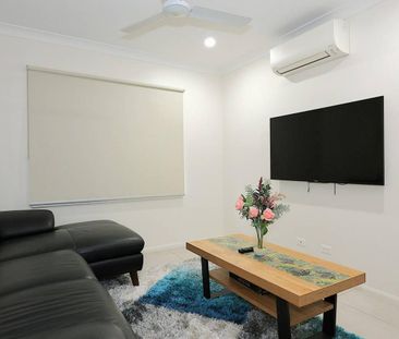 Exceptional Quality, Space and Lifestyle - Plus Solar - Photo 2