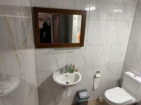 Room in a Shared House, Balmoral Road, NW2 - Photo 3