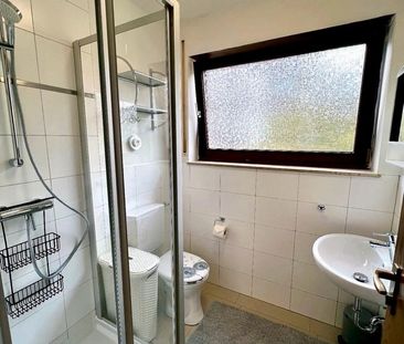 1 Zimmer Wohnung voll möbliert Warmmiete inkl alles frei 01.02.26 - Foto 1