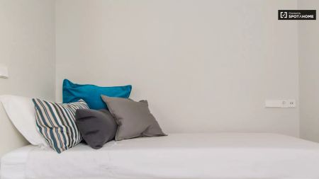 Modern 2-bedroom apartment for rent in Patraix - Foto 5