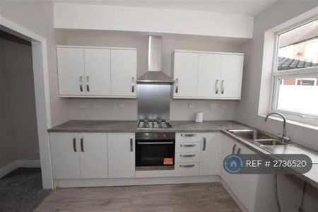 2 bedroom terraced house to rent - Photo 3