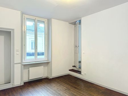 Appartement à louer - REIMS- RUE DE CERNAY - Photo 5