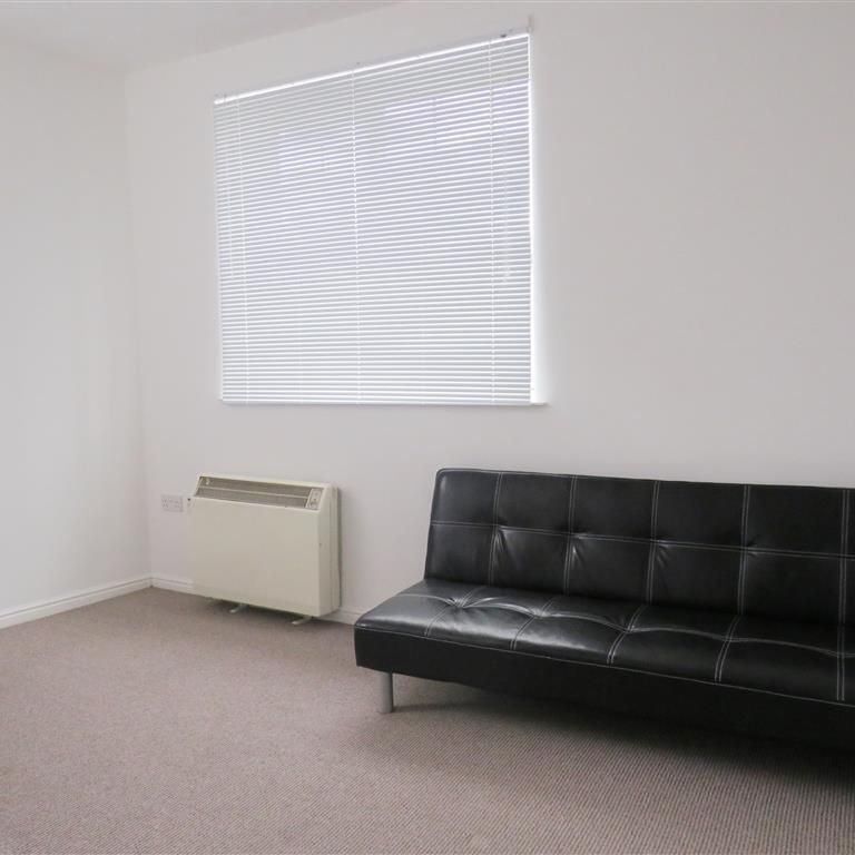 East Street - Photo 1