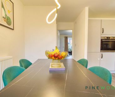 3 bedroom detached house to rent - Photo 3