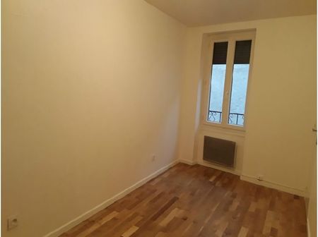 Location Appartement 1 pièce 45m² ST DONAT SUR L HERBASSE 26260 - Photo 5