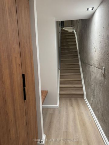 District Lofts , #521 - Photo 5