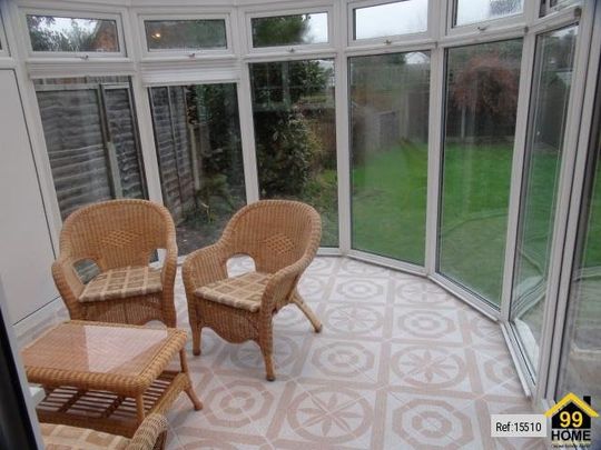 3 bed Semi-detached in The Furlongs , INGATESTONE, CM4 0AH - Photo 1