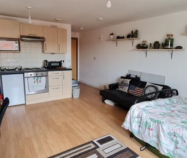 Studio For Rent Gunwharf Quays, Portsmouth - Photo 5