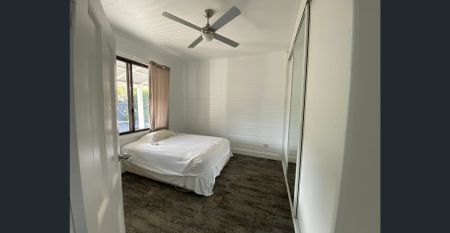 Charming 3-Bedroom Home in Central Ourimbah Location - Photo 3