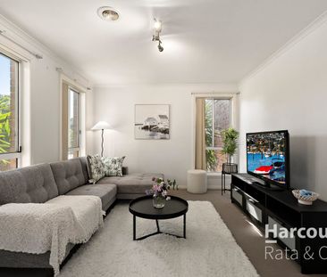 Prime Corner Location – Minutes to Everything You Need - Photo 1