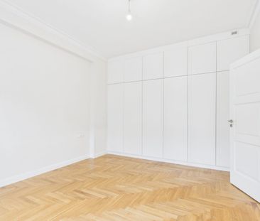 Dwupokojowe, nieumeblowane mieszkanie w kamienicy 55.5 m² - Фото 3