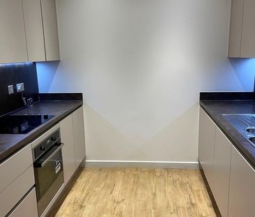 1 Bed Flat, Gothenburg Court, SE8 - Photo 6
