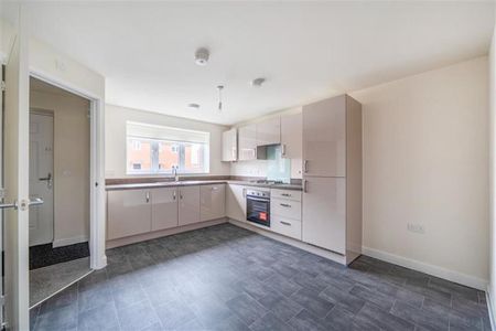 2 bedroom semi-detached house to rent - Photo 2