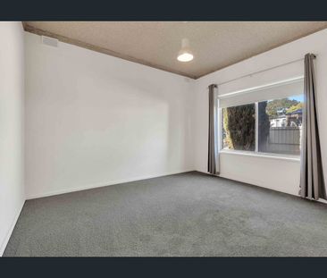 Updated Unit is Great Location! - Photo 1
