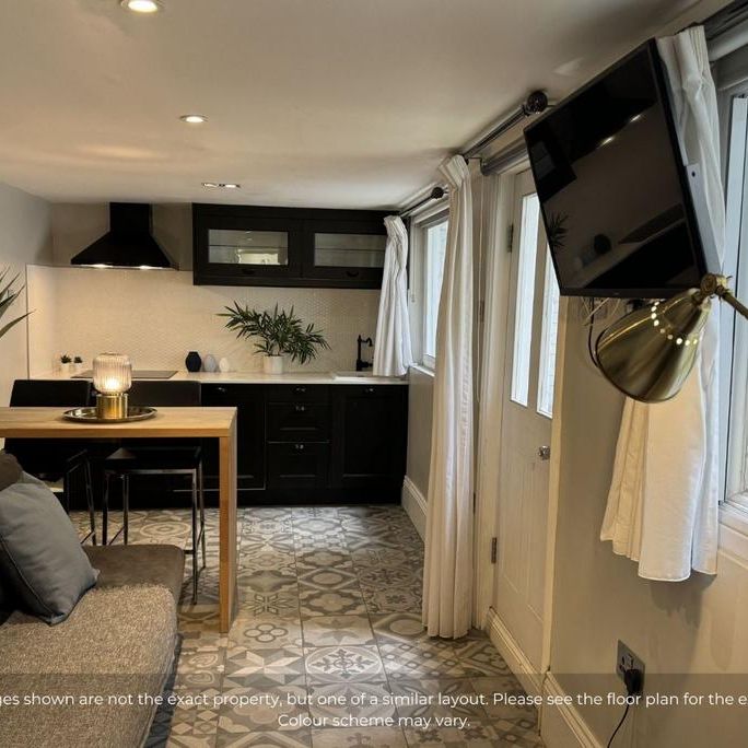 Studio to rent - Photo 1