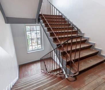 Klimatyczne wnętrza, w cenie piwnica i rowerownia 103.6 m² - Фото 4