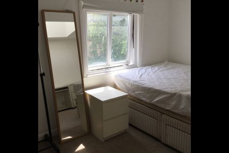 4 Bed Terraced House, Hanover St, BN2 - Photo 5