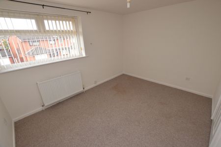 2 Bedroom Town House - Photo 4