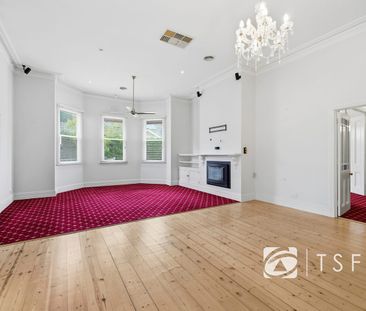 The Kind of Home That Rarely Becomes Available - Gardener Included - Photo 2