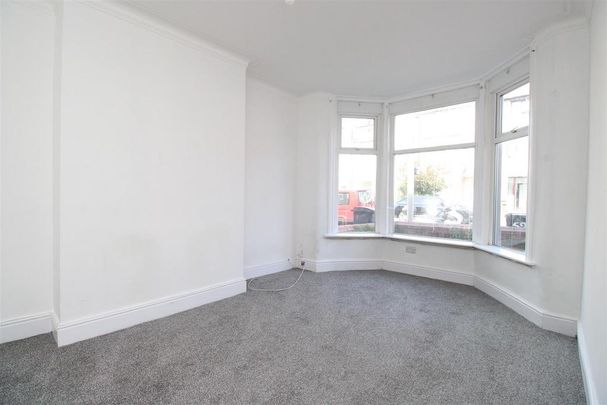 1 bedroom ground floor flat to rent - Photo 1