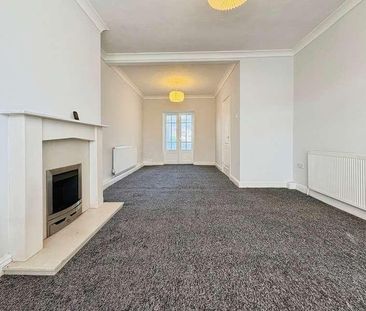 Downs Crescent, Hull, HU5 - Photo 1