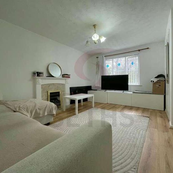 Samphire Close, Hamilton, Leicester, LE5 - Photo 1