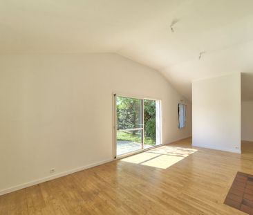 Location Maison 6 pièces 136m² BASSE GOULAINE 44115 - Photo 2