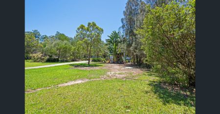 EVER WANTED TO LIVE SOMEWHERE A LITTLE DIFFERENT - Photo 3