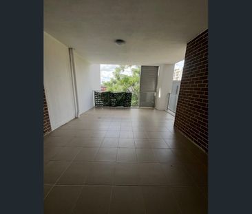 Modern 1 Bedroom Apartment on Merrylands Rd available for rent - Photo 6