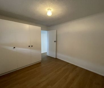 3 Cabarita Crescent, Glenvale - Photo 3