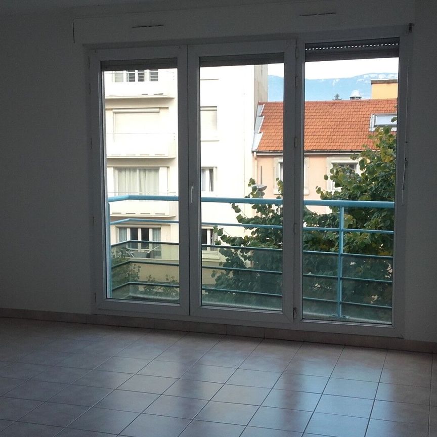 Appartement À Louer 2 Pièces , 47 M² - Photo 1