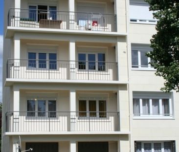 CHABLIS - Appartement T5 avec balcon - Photo 6