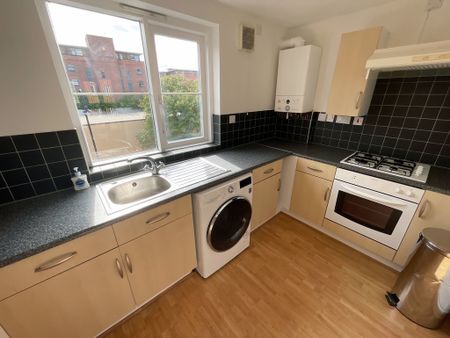 2 bedroom to let - Photo 4