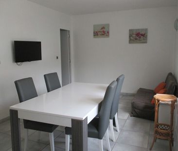 Location Appartement 1 pièce 30m² ORLEANS 45000 - Photo 2