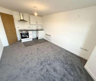 The Old Quays, Latchford, WA4 - Photo 4