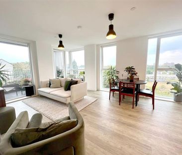 2 bedroom flat to rent - Photo 2