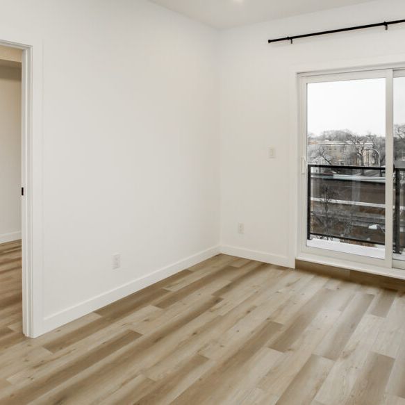 Kingston: Gold Accents – 710 Westminster - Photo 1