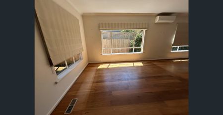 Elegant Family Living with Pool the Heart of Mont Albert North!!! - Photo 2