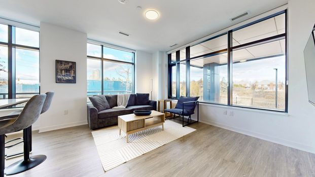 For Lease - 2495 Eglinton Avenue Unit# 205, Mississauga, Ontario - Photo 1