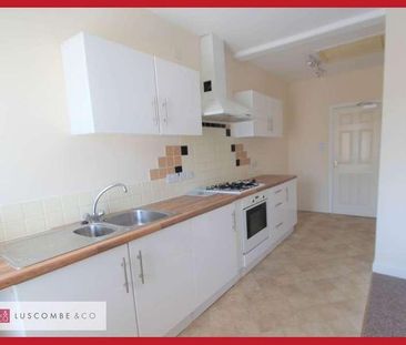 St Johns Crescent, Newport, NP10 - Photo 6