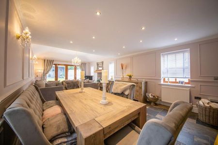 3 bedroom semi-detached house to rent - Photo 5