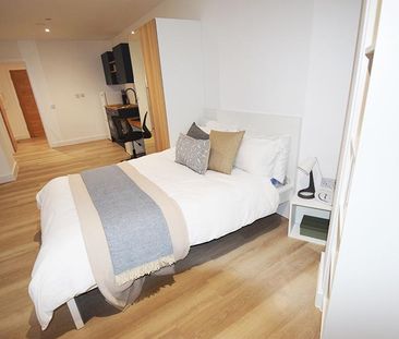 Studio to rent - Photo 2