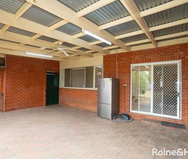 25 Oates Avenue, Wagga Wagga, NSW 2650 - Photo 3