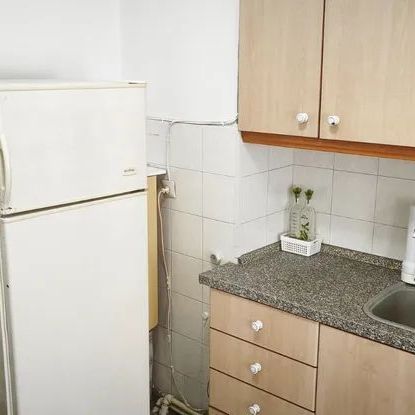 Studio/Γκαρσονιέρα για ενοικίαση Σκεπάρνη (Αμπελόκηποι) - Photo 1